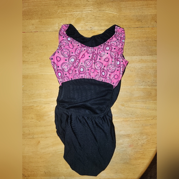 Leotards - Picture 6 of 8